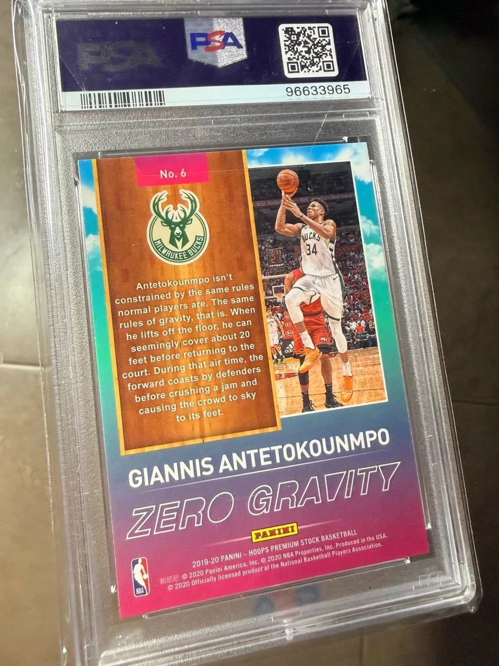 2019 PANINI HOOPS ZERO GRAVITY #6 GIANNIS ANTETOKOUNMPO PSA 10. Beautiful card .